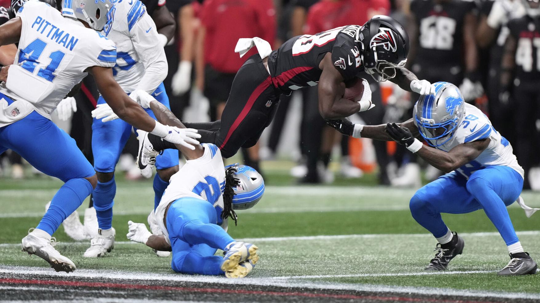 Lions' Morice Norris shares good news after he was taken off field in ambulance